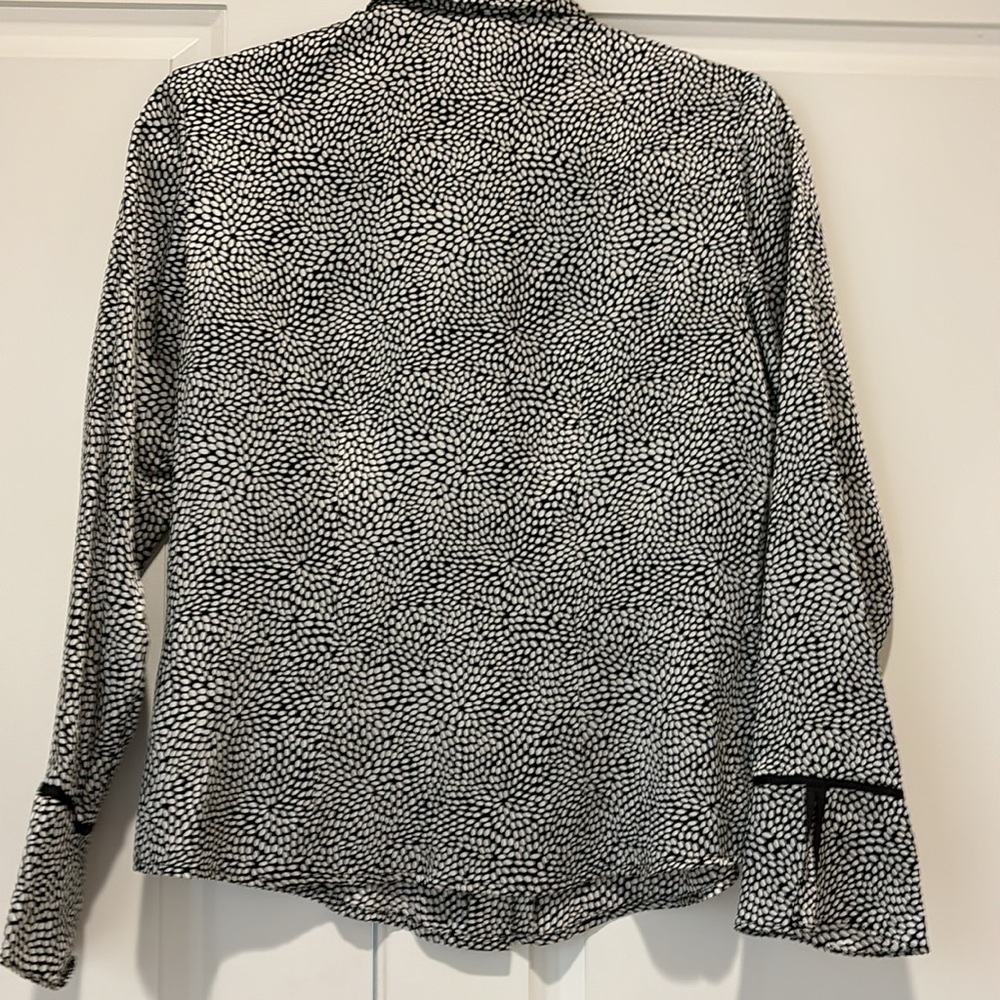 Talbots blouse - Picture 5 of 5